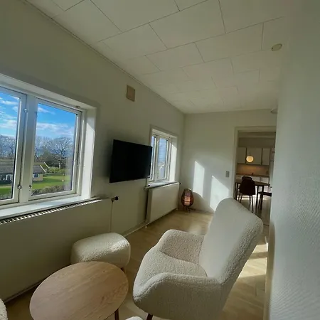 Lohals Apartment *